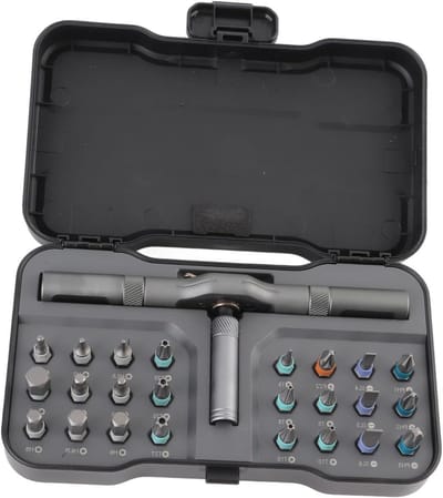 Multifunctionele Ratchet Schroevendraaierset 24-in-1 voor Thuisonderhoud en Reparaties met Diverse Bits
