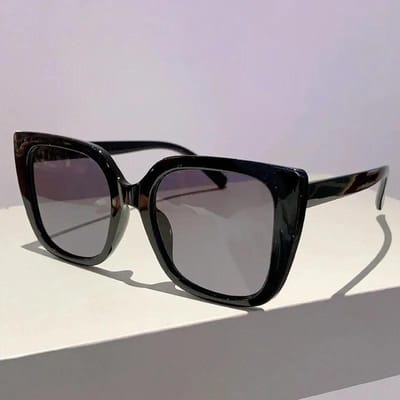 Dernière Mode Lunettes de Soleil Carrées Femmes Hommes Ins Populaire Grande Monture Dégradé Lunettes de Soleil pour Dames Utilisation Soirée Lunettes de Plage UV400