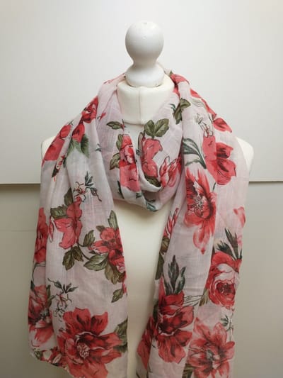 Lange dames sjaal Rita-gebloemd motief-wit rood groen zwart olijf licht geel donker groen
