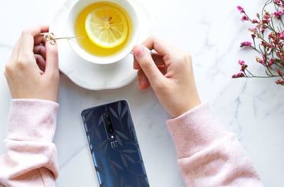 OnePlus 7 Pro TPU Case Leaves Blue
