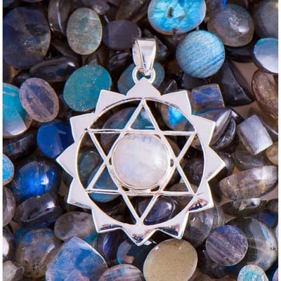 Hanger hexagram met maansteen