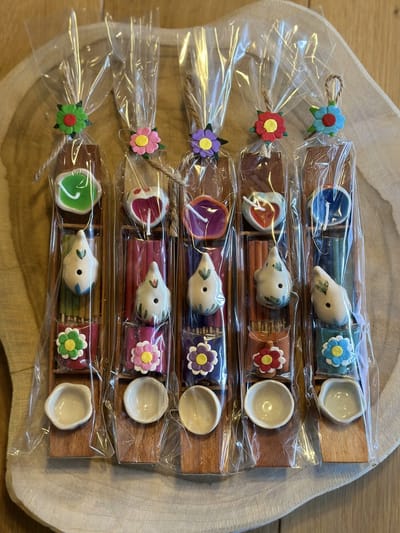 TofvoorThuis - Cadeauset - bootje met mini kaarsje en 2 soorten wierook
