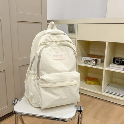 Nieuwe schooltas voor studenten Rugzak Junior High School Japans Eenvoudig Klein Fris Campus Rugzak Grote Capaciteit Casual Rugzak