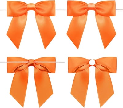 Thijox - 24 Stuks Oranje Strikken, Zelfklevend, 9x8,5 cm, Decoratieve Geschenkstrikken voor Verjaardag, Halloween, Pasen en Zomer Feestjes, Satijnen C