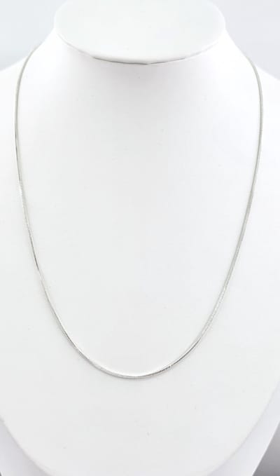 Verzilverde halsketting Set van 2 – kettingen 43 cm voor je hanger. Perfect te lageren met andere kettingen voor een trendy gestapelde look.