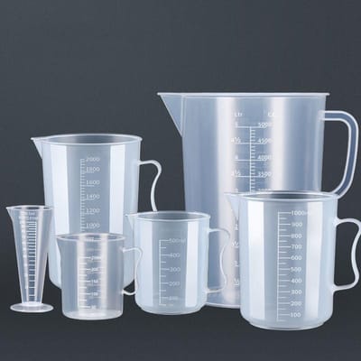 Verdikte Plastic Maatbeker met Schaal Grote Capaciteit Transparante Mengbeker Laboratorium Beker Keuken Plastic Kookgereedschap gray