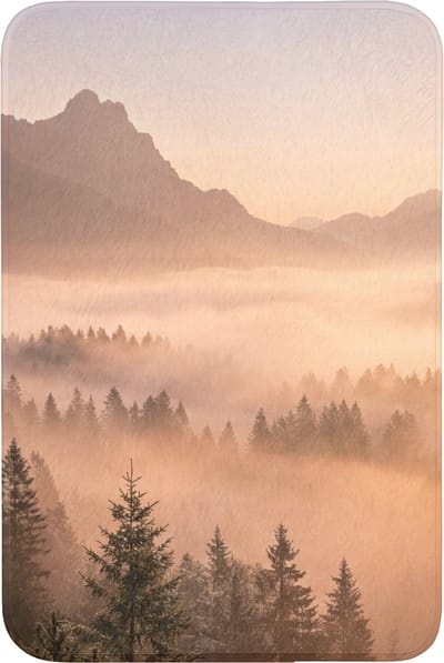 Badmat 60x90 cm - Antislip - Zonlicht - Mist - Bergen - Bomen - Badmatten voor badkamer - Badkamermat - Douchemat - Badkamer mat