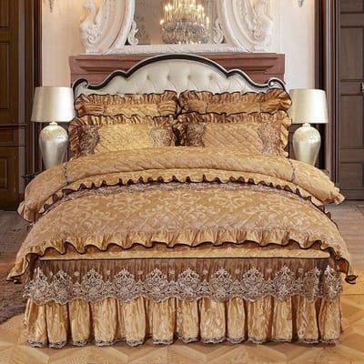 Europese Kant Fluwelen 4-delige beddengoedset Koningin Dekbedovertrek Reliëf Bedskirt Ruche Zacht Warm Kingsize Luxe met twee kussenslopen 1.5x2m-59x79inch bed