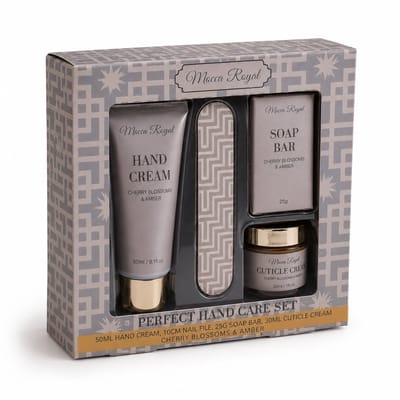 HEM Luxe Handverzorgingsset – Handcrème, Zeep, Nagelriemcrème & Nagelvijl – Wellness Verzorgingsset – Cherry Blossoms & Amber – Inclusief HEM Microvezeldoekje