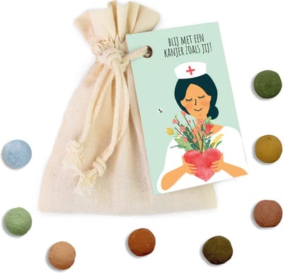 Blossombs Bloembommetjes in Bio Katoenen Cadeauzakje - 5 Zaadbommetjes - Dag van de Zorg
