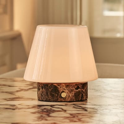 Tavellio Hooch Small Draadloze Tafellamp – H15 – Dark Emperador en Glas – Tot 100 uur – Bruin