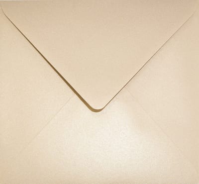 Metallic (parelmoer) roze enveloppen K153 - 153 x 153 mm - 25 stuks - NK natgelijmde - 120 gram - Aster Metallic - Netuno