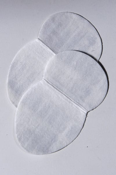 12 anti transpirant Okselpads met Talco capsules - Wit - Medium - 1-2DRY