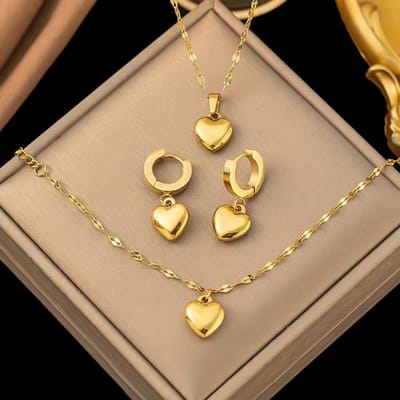 My Sweet Romance® 3-delige Sieradenset – Goudkleurig – Ketting, Armband & Oorbellen – 3D Hartvorm