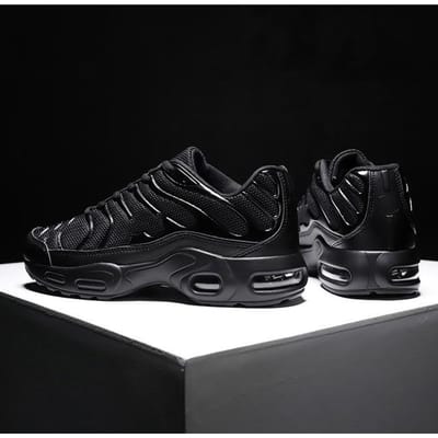 Herenmode Sneakers Ademende Schoenen Voor Heren Antislip Ademende Hardloopschoenen Voor Heren 39 -47 Grote Maat Sneaker Drop -Shipping 39 zwart
