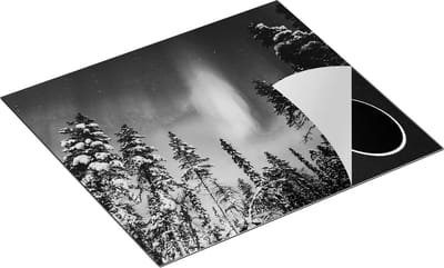 Chefcare Inductie Beschermer Noorderlicht in de Bossen van Noorwegen - Zwart Wit - 60x50 cm - Afdekplaat Inductie - Kookplaat Beschermer - Inductie Mat