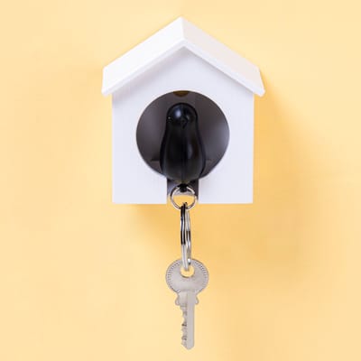 Qualy Sparrow Sleutelhanger - Wit/Zwart