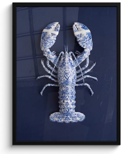 Poster in lijst - Fotolijst 60x80 cm - Posters - Kreeft - Porselein - Delfts - Blauw - Posterlijst zwart - Decoratie - Wanddecoratie woonkamer - Muurdecoratie slaapkamer