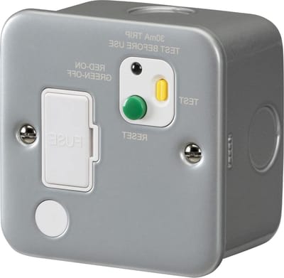 RCD Gesmolten Spooreenheid - Veiligheidsschakelaar Stroomonderbreker - Elektrische Beveiliging - Automatische Reset - 13A 30mA - Wit