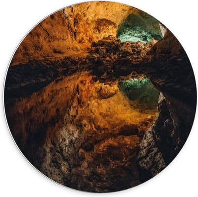 Forex Wandcirkel - Gekleurde Grot met Water  - 70x70cm Foto op Wandcirkel (met ophangsysteem)