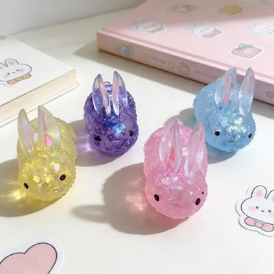 Iridescent Konijn Squishy Speelgoed 1 St., Nieuw Knijp Stressballetje, Hand Sensorisch Fidget Speeltje voor Pasen Halloween Kerstcadeau lichtgrijze kleur