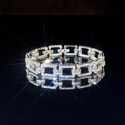 Huitan Sprankelende Cubaanse Ketting Armband voor Vrouwen Zilverkleurig Volledig Kristal Kubieke Zirconia Statement Vrouwelijke Armband Trendy Sieraden 17.5cm gray