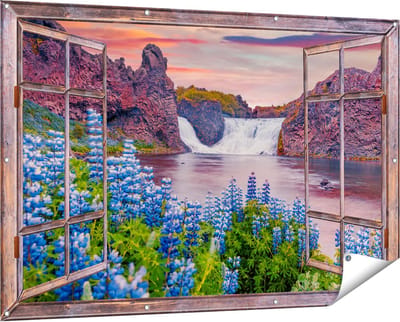 Gards Tuinposter Doorkijk Waterval met Blauwe Lupine Bloemen - 150x100 cm - Tuindoek - Tuindecoratie - Wanddecoratie buiten - Tuinschilderij