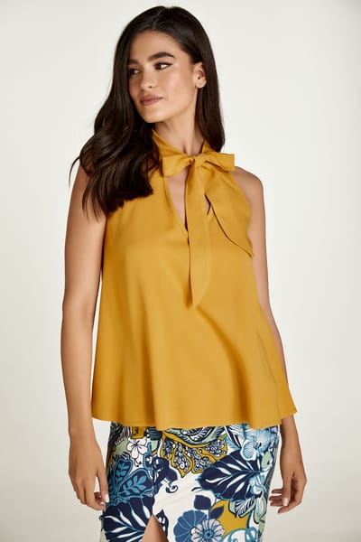 Mosterddetail mouwloze top