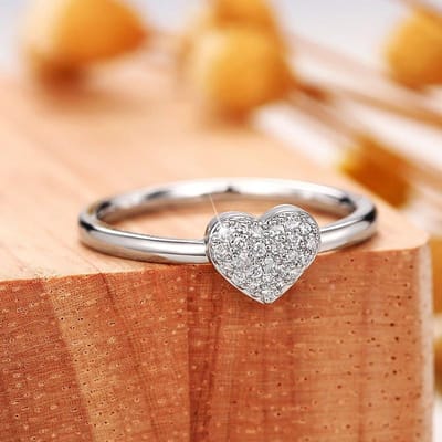Huitan Schitterende Hartringen Vrouwen Bruiloft Accessoires Kleur Hoge Kwaliteit Liefdesringen Fancy Jubileum Cadeau Trendy Sieraden 10 beige