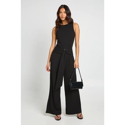 boohoo Dames Jumpsuit Met Wijde Pijpen En Goudkleurige Riemdetails | Black | Maat: 8