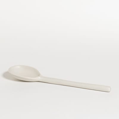 The Table atelier - opscheplepel - 25 cm - keramiek - handgemaakt - creme