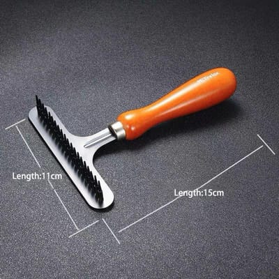 Râteau Premium pour Toilettage d'Animaux Poils Longs Courts Bois Outil d'Élimination des Sous-poils Râteau pour Poils de Chien Outil d'Élimination des Sous-poils Convient aux Chiens et aux Chats