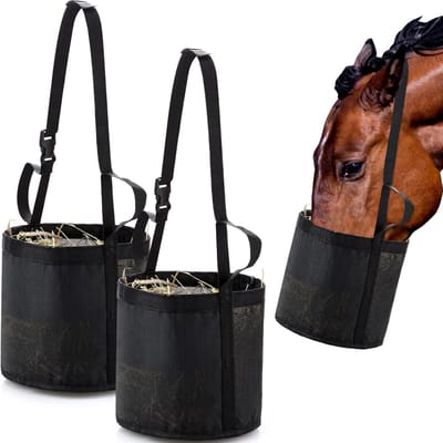 Voerzakken voor paarden - Set van 2 - Voerzakken - Verdikt gaasontwerp - Geschikt voor granen en hooi - Verstelbare schouderbanden - Inclusief comfortabel nekkussen en neusbescherming - Compatibel met mondkapje - Zwart