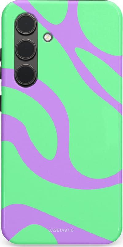 Casetastic Hoesje Geschikt voor Samsung S24 - Stijlvolle Beschermende Duo-layer Case - Pastelgolven Mint-Lila