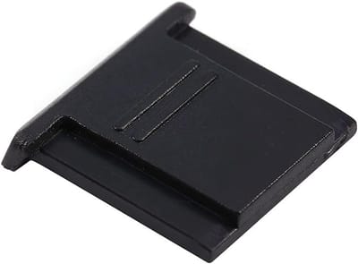 Dailygoods- Hotshoe Cover - Zwart - Kunststof - Compatibel met PENTAX - 1 stuk - Afmetingen 1,9 x 2,1 cm - Flitsschoen