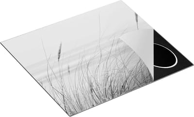 Chefcare Inductie Beschermer Strand en Zee met Begroeiing - Zwart Wit - 60x50 cm - Afdekplaat Inductie - Kookplaat Beschermer - Inductie Mat