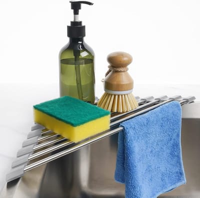Famanu – Driehoekig oprolbaar afdruiprek voor gootsteenhoek - compact roestvrijstalen droogrek voor hoekplaatsing - ruimtebesparend keukenaccessoire voor afdruipen en organiseren - opvouwbaar en onderhoudsvriendelijk