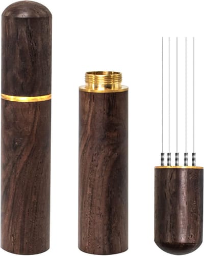 Famanu - Espresso Koffie Roerder 5 Naalden 0.4mm Espresso Distributie Gereedschap, Natuurlijke Houten Handvat en Stand (Walnoot)