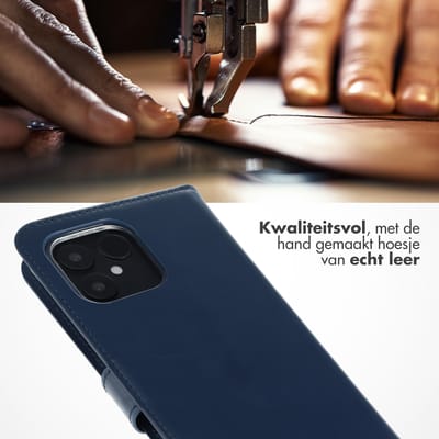 Selencia Hoesje - Geschikt voor Fairphone 6 / Fairphone 6+ - Echt Lederen Bookcase - Donkerblauw