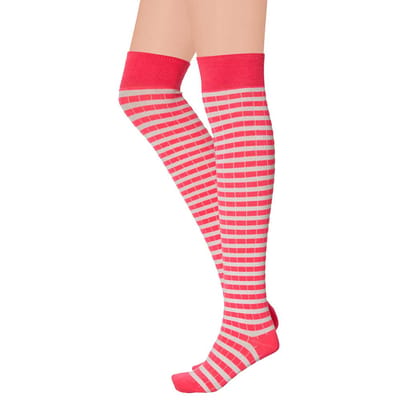 Apollo - Over kniekousen met strepen - Fluor rose-wit - Maat 36/41 - Kniekousen - Kniekousen carnaval - Kniekousen dames - Party - Feestartikelen
