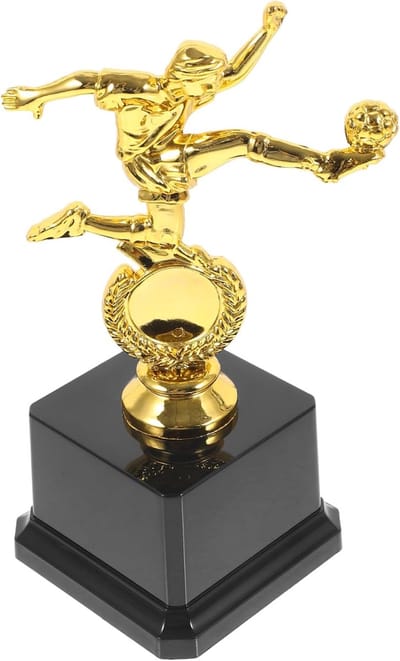 Voetbal Trofee - Sportprijs Wedstrijd - Competitie Prijsuitreiking - Decoratief Sportornament - 18cm Hoog - Zoals Getoond