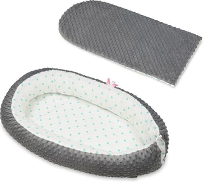 Babynestje - grijs wit - minky dot en sterren - met uitneembaar matras