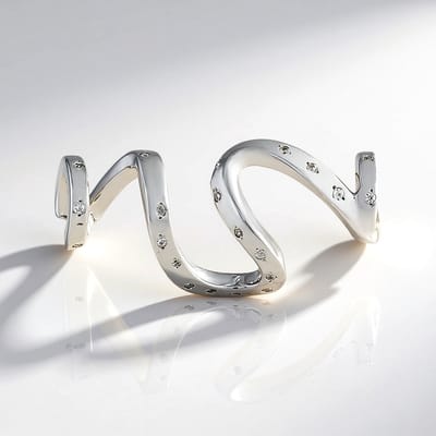 Cavill - Zilveren Hanger - 925 Sterling Zilver Geplatineerd - 22 Cambodjaanse Zirkonen 0,209 ct - Golvend Modern Elegant Design - Monosono Collection