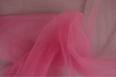 Bruidstule - Fuchsia - 1 meter - Per meter - 150cm breed