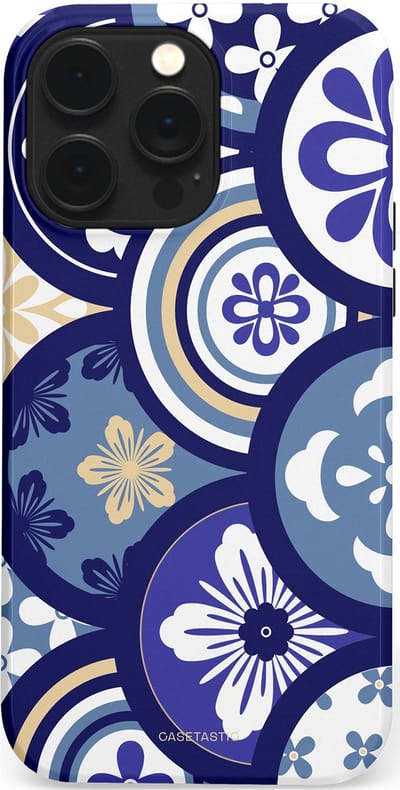 Casetastic Hoesje Geschikt voor Apple iPhone 14 Pro Max Magsafe - Stijlvolle Beschermende Duo-layer Case - Blauwe bloemen Talavera Maiolica Patroon