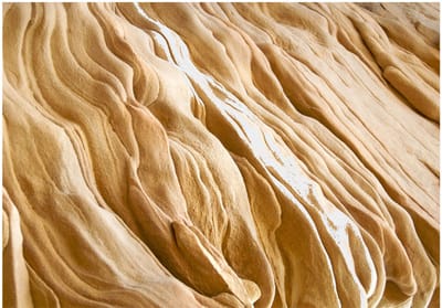 Fotobehang - Wavy sandstone forms.