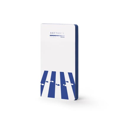 SOFTNOTE - Bullet journal - 192 bladzijden - formaat 13x21cm - 80 grams ECO papier - Berry Blue