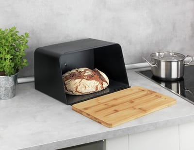 Famanu - Broodtrommel met bamboeplank veelzijdige broodopslag met deksel en geïntegreerde snijplank van bamboe vershouddoos duurzaam brood bewaren 35 x 20 5 x 26 cm zwart/naturel | Luxe opberger, modern design voor keuken en dagelijks gebruik