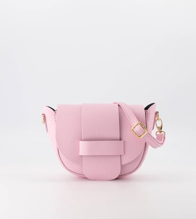 tasje -crossbody-roze- leer -magneetsluiting -opbergvakje