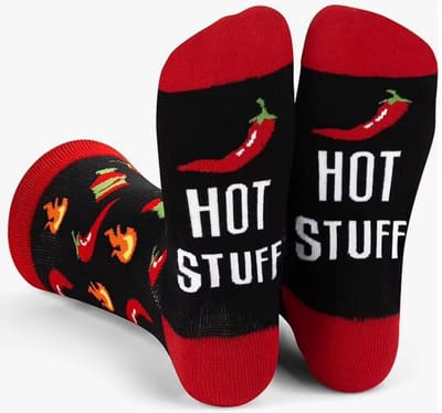 SilverAndCoco - Gekke Vrolijke Foute Sokken Kleding / Leuke Grappige Happy Dikke Heren Man Vrouw Socks / Dames Heren Huissokken Verjaardag Geschenk Sok Outfit Katoen / Mannen Vrouwen Sinterklaas Schoen Kerst cadeau - Hot Stuff